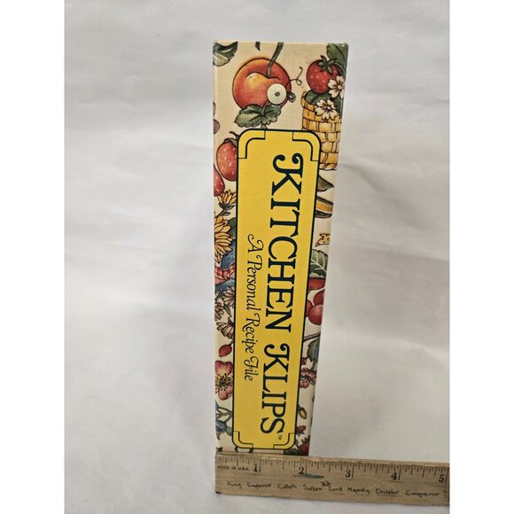 Kitchen Klips Recipe File Book Barnes And Noble 1980's - Picture 9 of 9